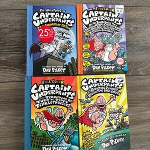 CAPTAIN UNDERPANTS 4 Books